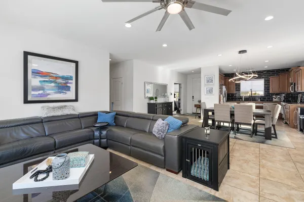 $649,900 | 73824 Da Vinci Court, Palm Desert, CA 92211