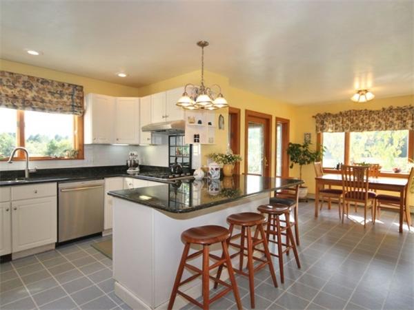 12 Georgetown Road Boxford, MA 01921 - Photo 3 of 23