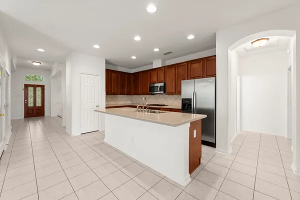 $2,500 | 167 North Whistlers Bend Circle, Conroe, TX 77384