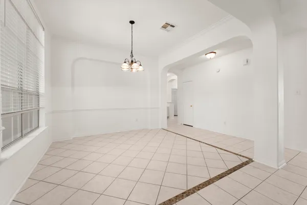 $2,500 | 167 North Whistlers Bend Circle, Conroe, TX 77384