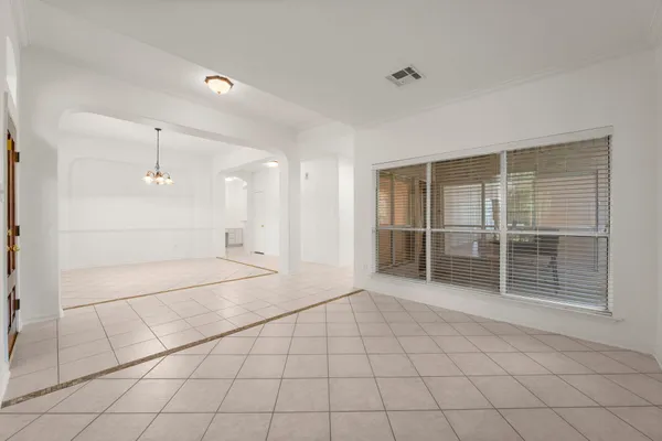 $2,500 | 167 North Whistlers Bend Circle, Conroe, TX 77384