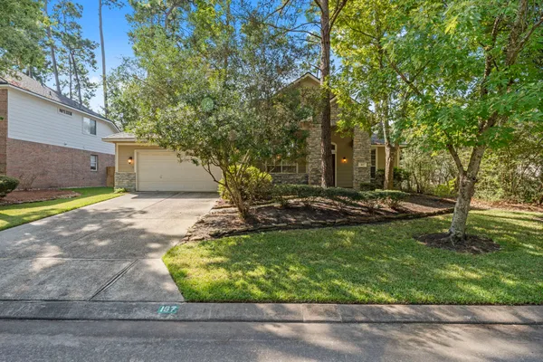 $2,500 | 167 North Whistlers Bend Circle, Conroe, TX 77384