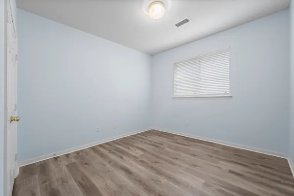 $2,500 | 167 North Whistlers Bend Circle, Conroe, TX 77384