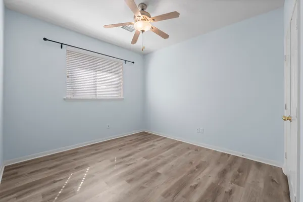 $2,500 | 167 North Whistlers Bend Circle, Conroe, TX 77384