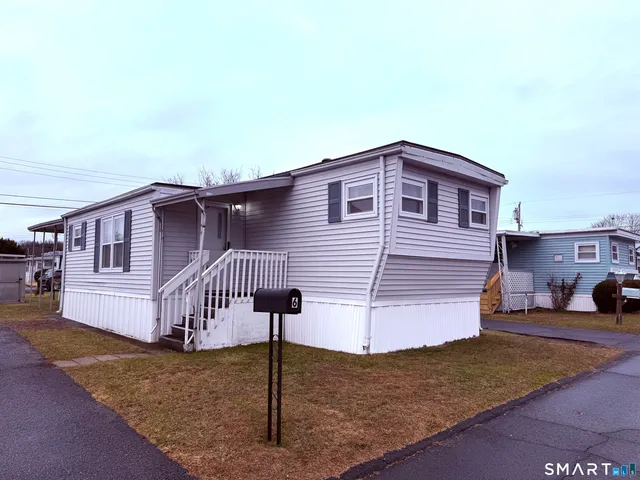 $62,000 | 6 Cherokee Road, East Hartford, CT 06118