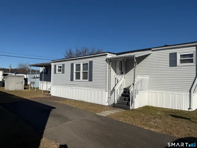 $62,000 | 6 Cherokee Road, East Hartford, CT 06118