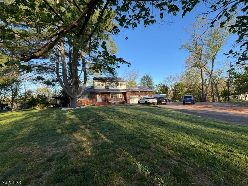 225 Sunnymeade Road Hillsborough, NJ 08844 - Photo 8 of 49