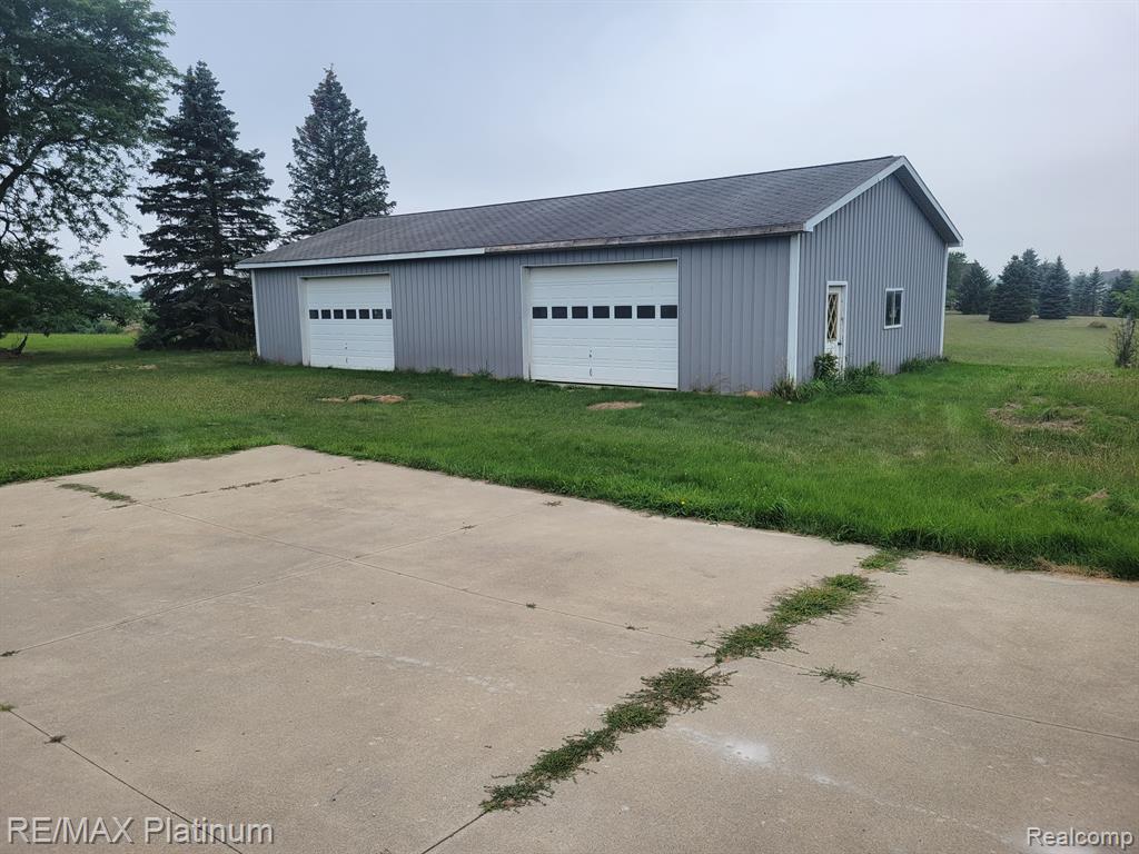 18100 Herman Road Manchester, MI 48158 - Photo 3 of 22 Gallery Image 3