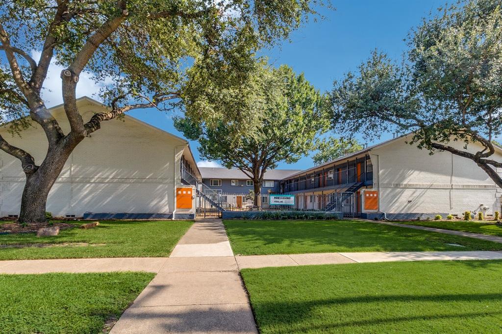 4618 Reiger Avenue, Unit 104 Dallas, TX 75246 - Photo 1 of 19 a view of a volley ball court