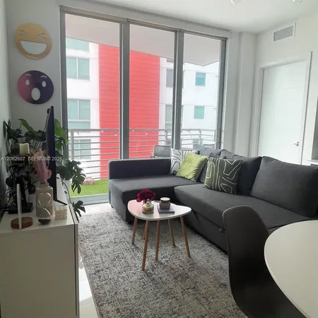 $2,550 | 7875 Northwest 107th Avenue, Unit 605, Doral, FL 33178