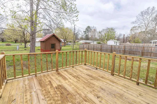 $189,900 | 536 Ridgeway Drive, Bolivar, TN 38008