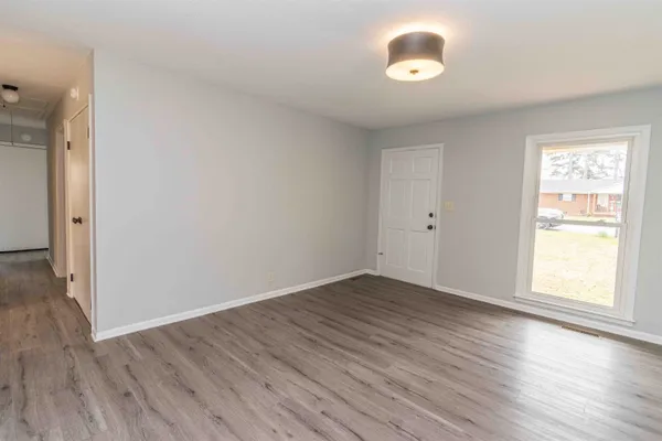 $189,900 | 536 Ridgeway Drive, Bolivar, TN 38008