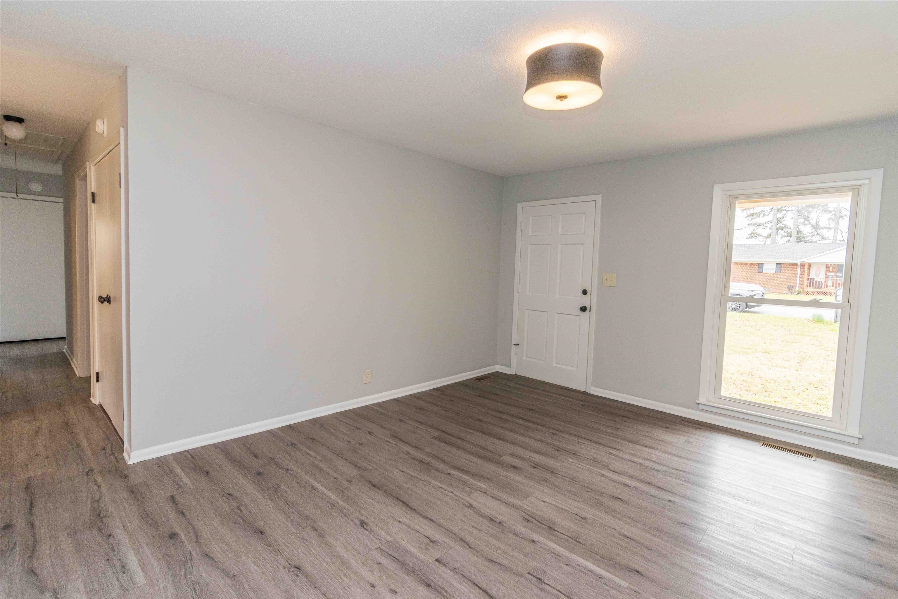 536 Ridgeway Drive Bolivar, TN 38008 - Photo 6 of 27