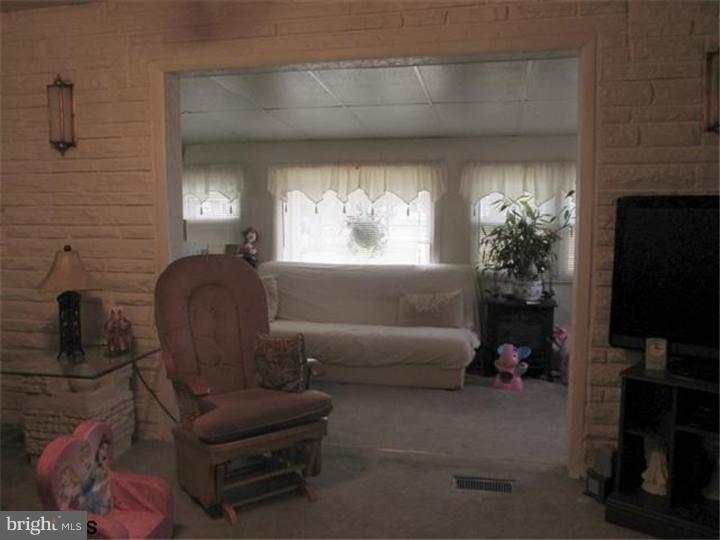 306 Cains Mill Road Williamstown, NJ 08094 - Photo 9 of 21 Gallery Image 9