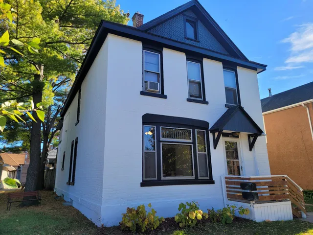 $429,900 | 416 Daly Street, St. Paul, MN 55102