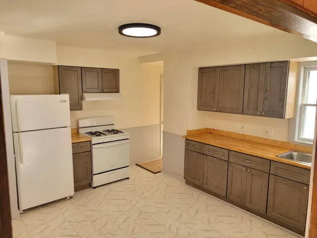 $429,900 | 416 Daly Street, St. Paul, MN 55102