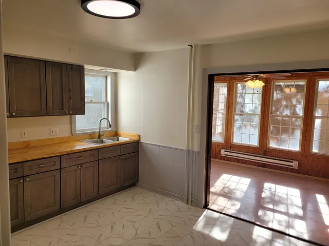 $429,900 | 416 Daly Street, St. Paul, MN 55102