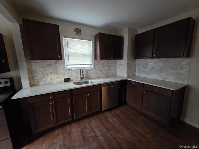 $499,990 | 10 North 15, Wyandanch, NY 11798