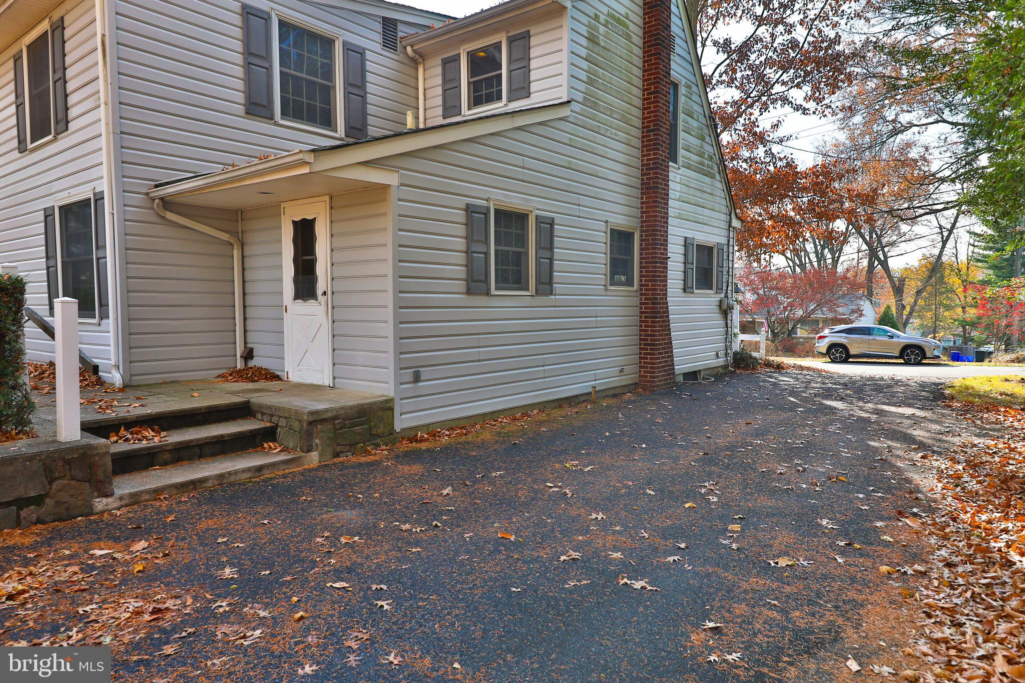 14 Home Road Hatboro, PA 19040 - Photo 32 of 32 Driveway