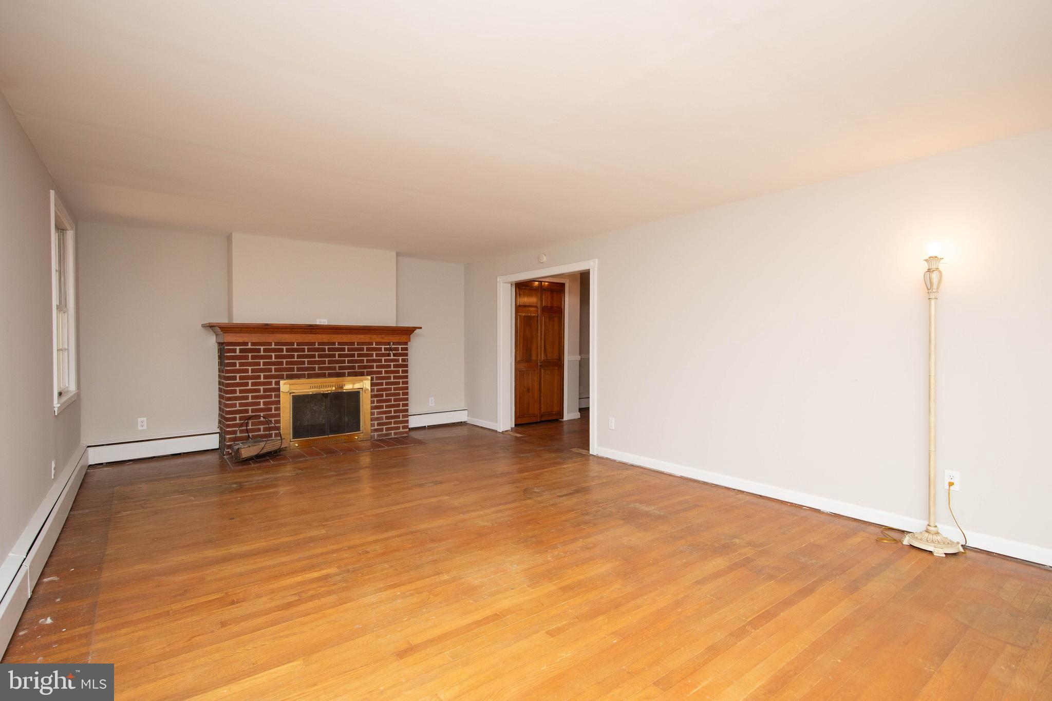 14 Home Road Hatboro, PA 19040 - Photo 5 of 32 Family Room