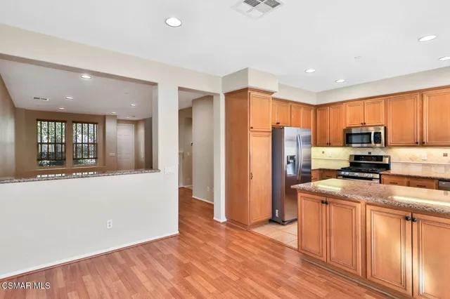 $3,700 | 115 Via Aldea, Newbury Park, CA 91320