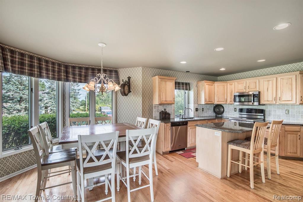 2343 North McKinley Road Flushing, MI 48433 - Photo 14 of 49