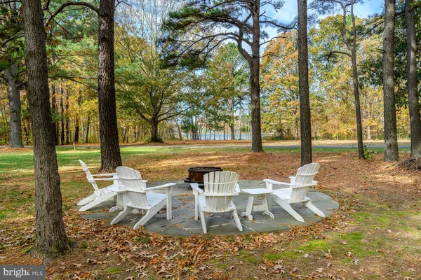 a view of outdoor space