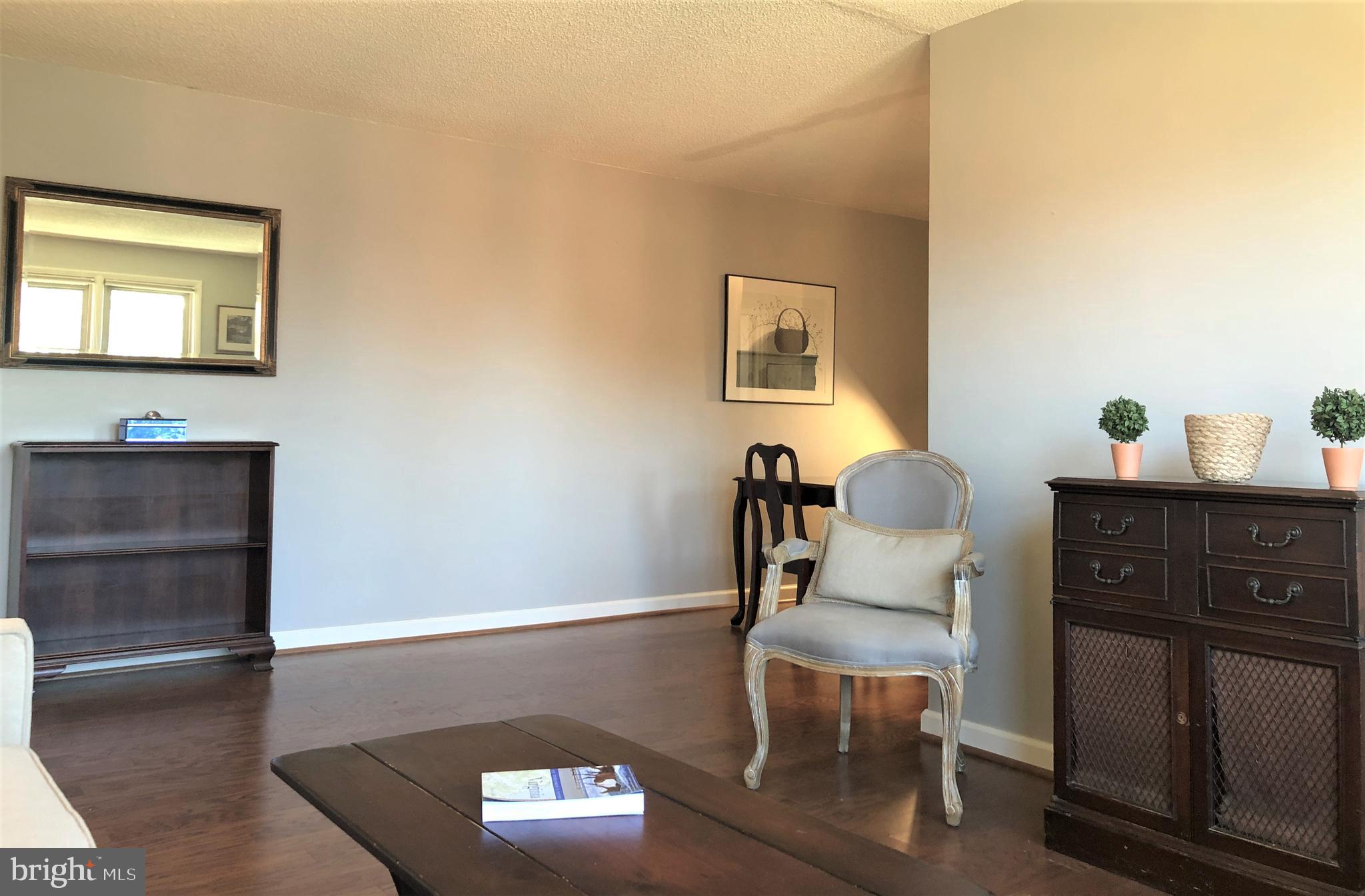 2030 North Woodrow Street, Unit 14, Arlington, VA 22207 Compass