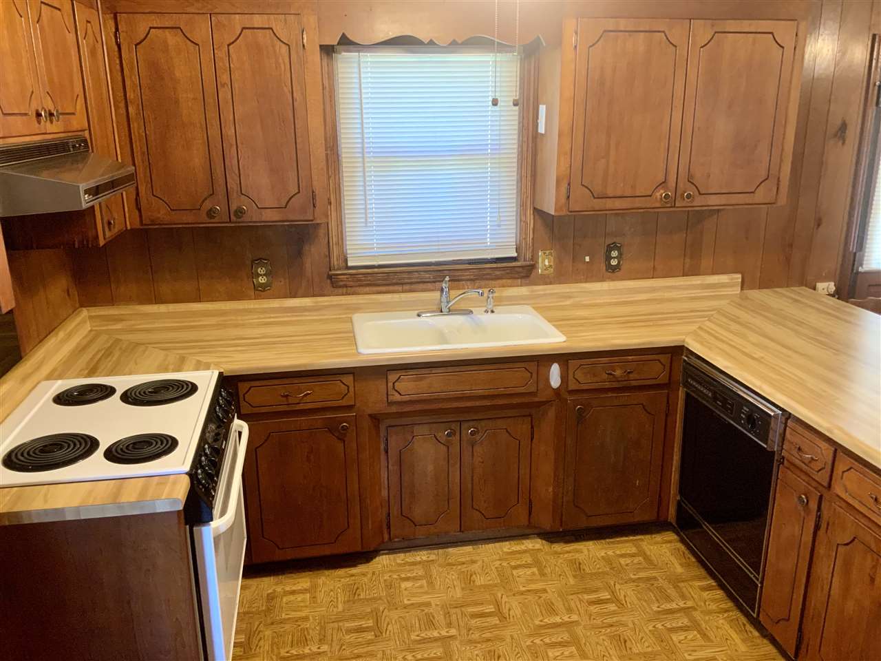 908 Archer Road Spartanburg, SC 29303 - Photo 8 of 21 Gallery Image 8