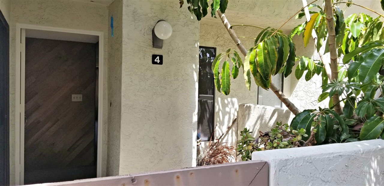 6389 Rancho Mission Road, Unit 4 San Diego, CA 92108 - Photo 2 of 18