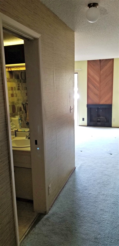 6389 Rancho Mission Road, Unit 4 San Diego, CA 92108 - Photo 8 of 18