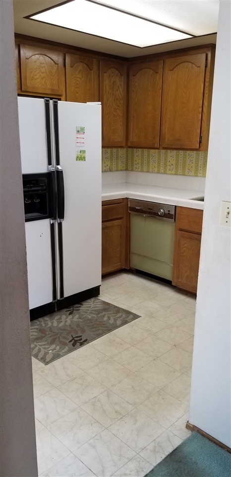 6389 Rancho Mission Road, Unit 4 San Diego, CA 92108 - Photo 10 of 18
