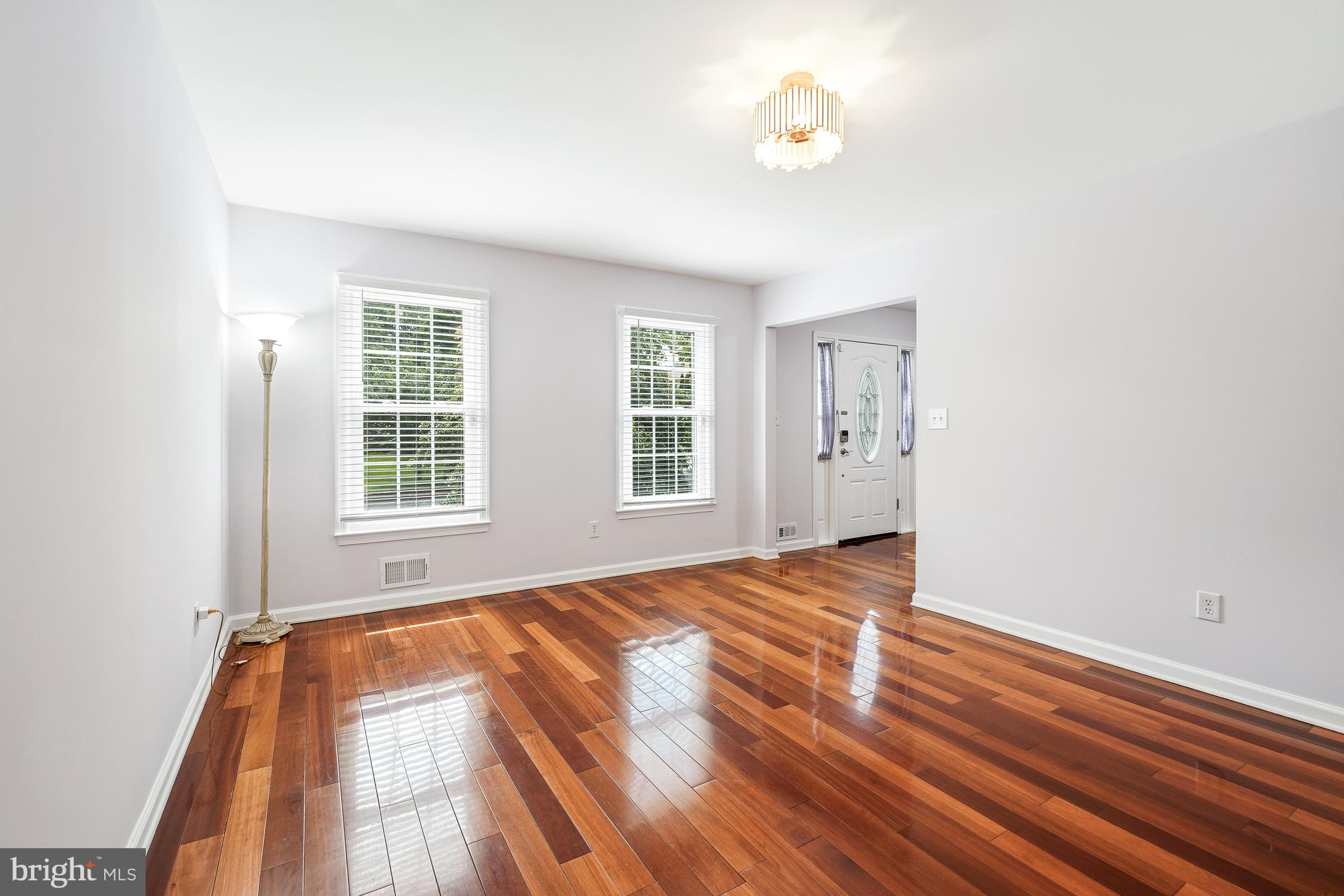 Large living room with wood floors!