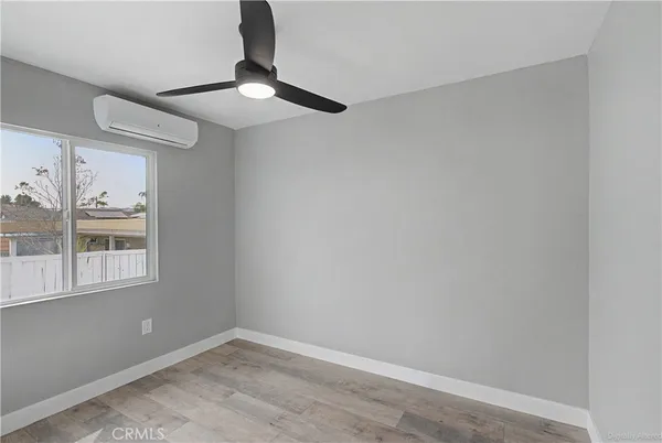 $479,900 | 215 West Lugonia Avenue, Redlands, CA 92374