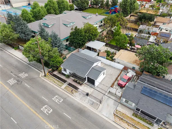 $479,900 | 215 West Lugonia Avenue, Redlands, CA 92374