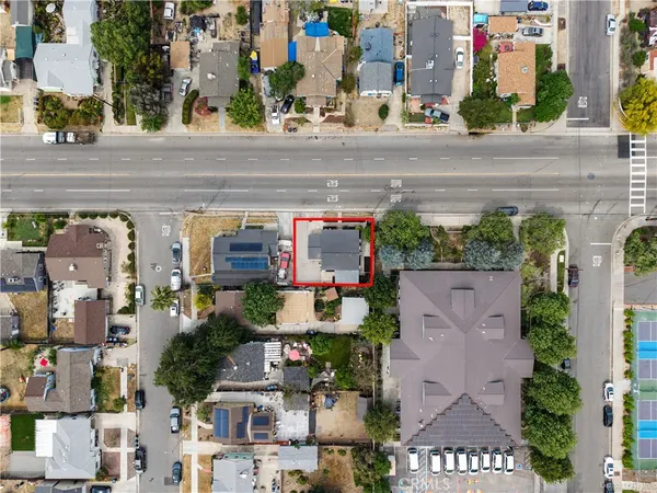 $479,900 | 215 West Lugonia Avenue, Redlands, CA 92374