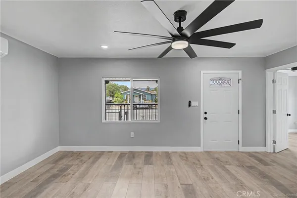 $479,900 | 215 West Lugonia Avenue, Redlands, CA 92374