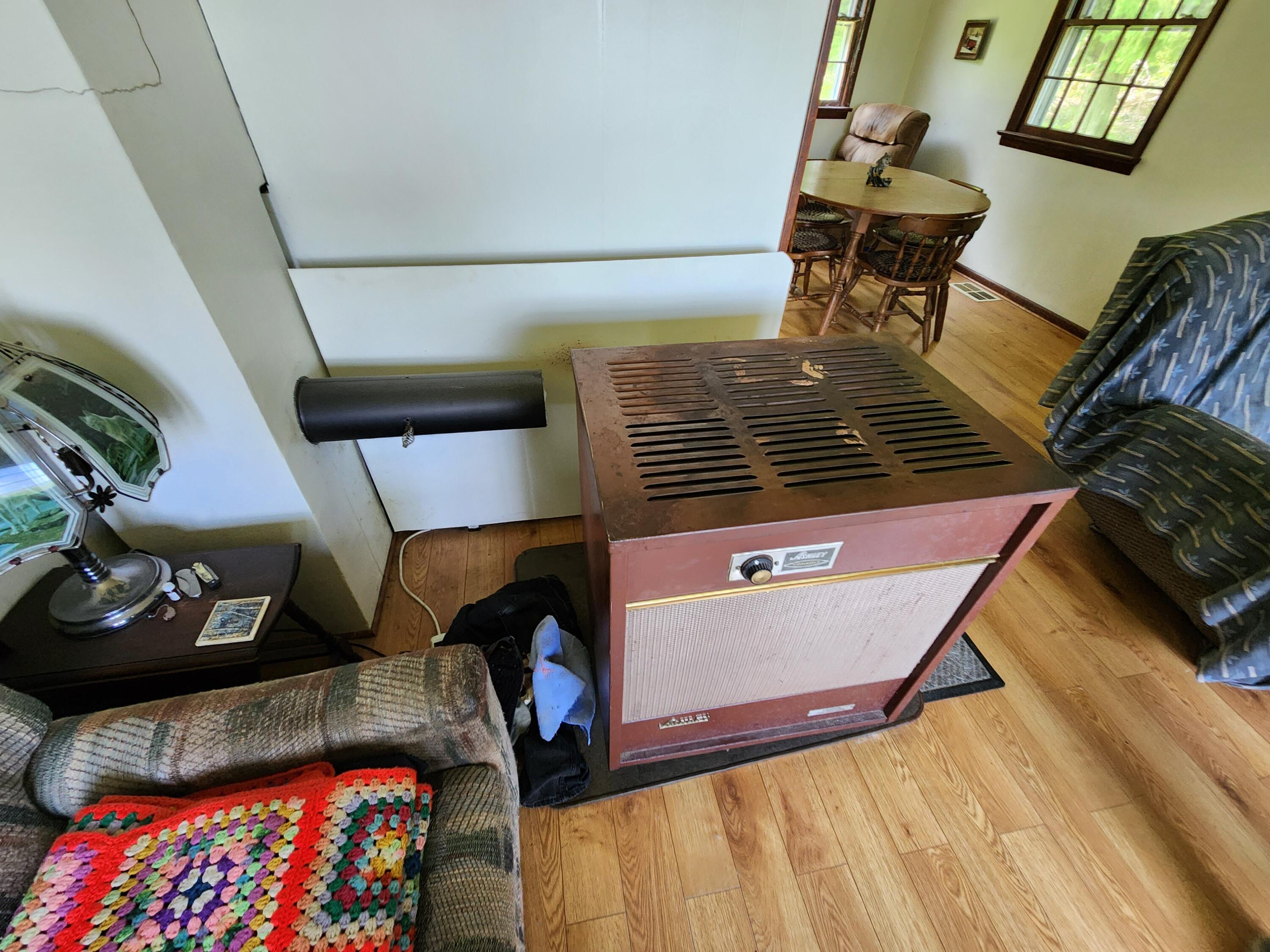 86 Beach Road Lincolnville, ME 04849 - Photo 15 of 40 20250612_121139