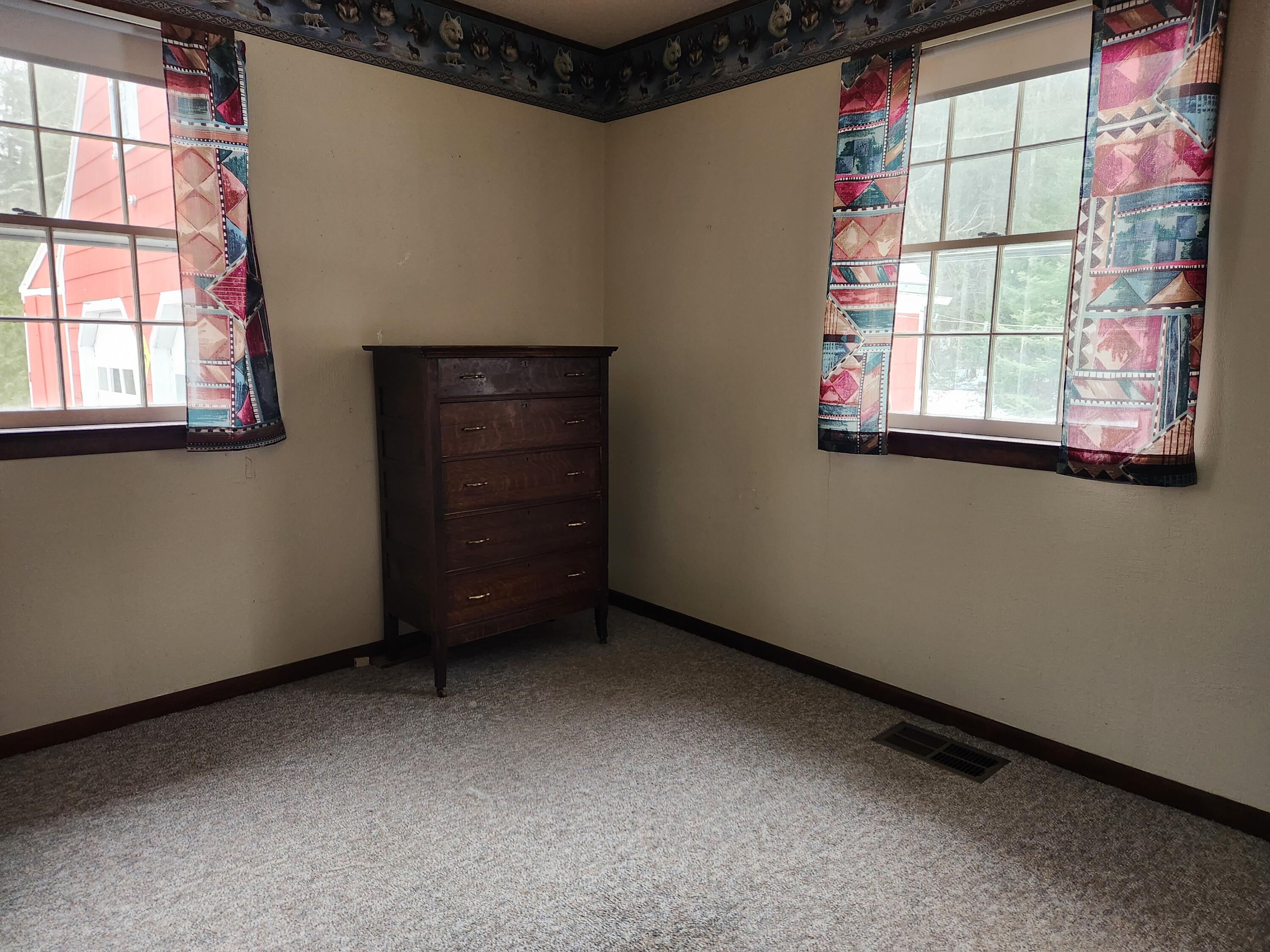 86 Beach Road Lincolnville, ME 04849 - Photo 32 of 40 20251213_102657