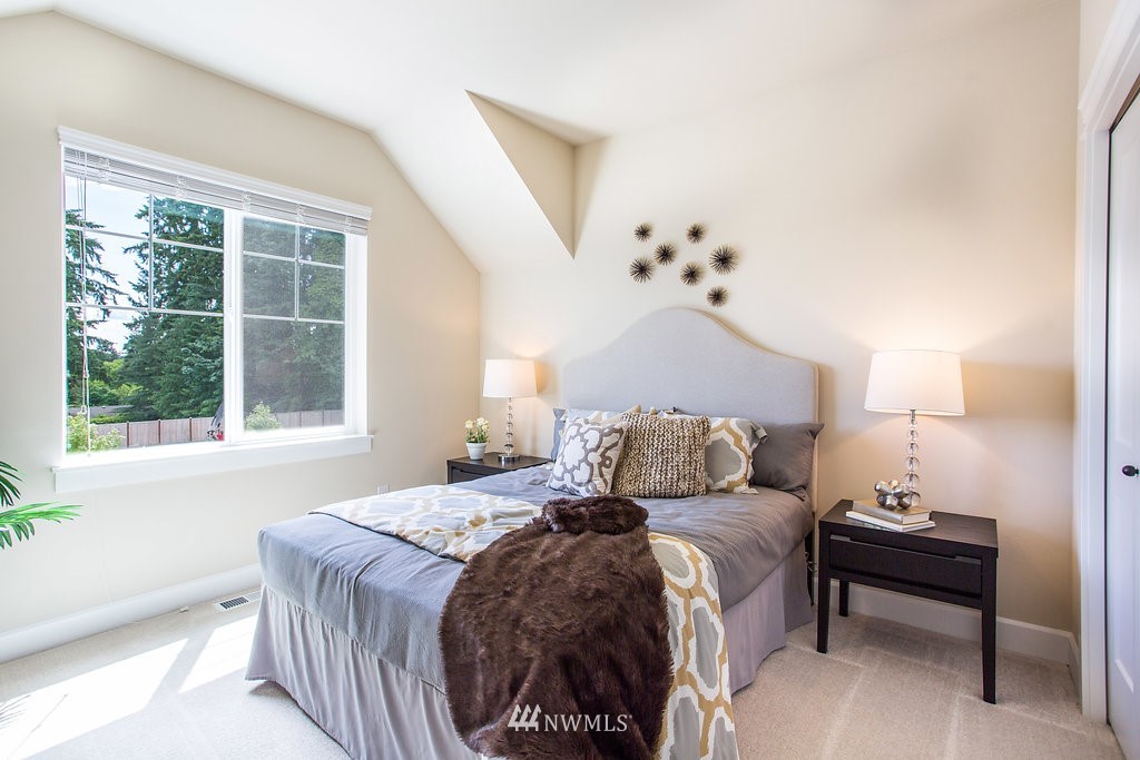 235-239 ( 1) Street Southeast Bothell, WA 98021 - Photo 22 of 23