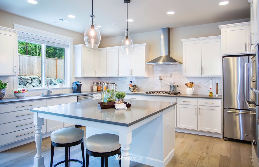 235-239 ( 1) Street Southeast Bothell, WA 98021 - Photo 5 of 23