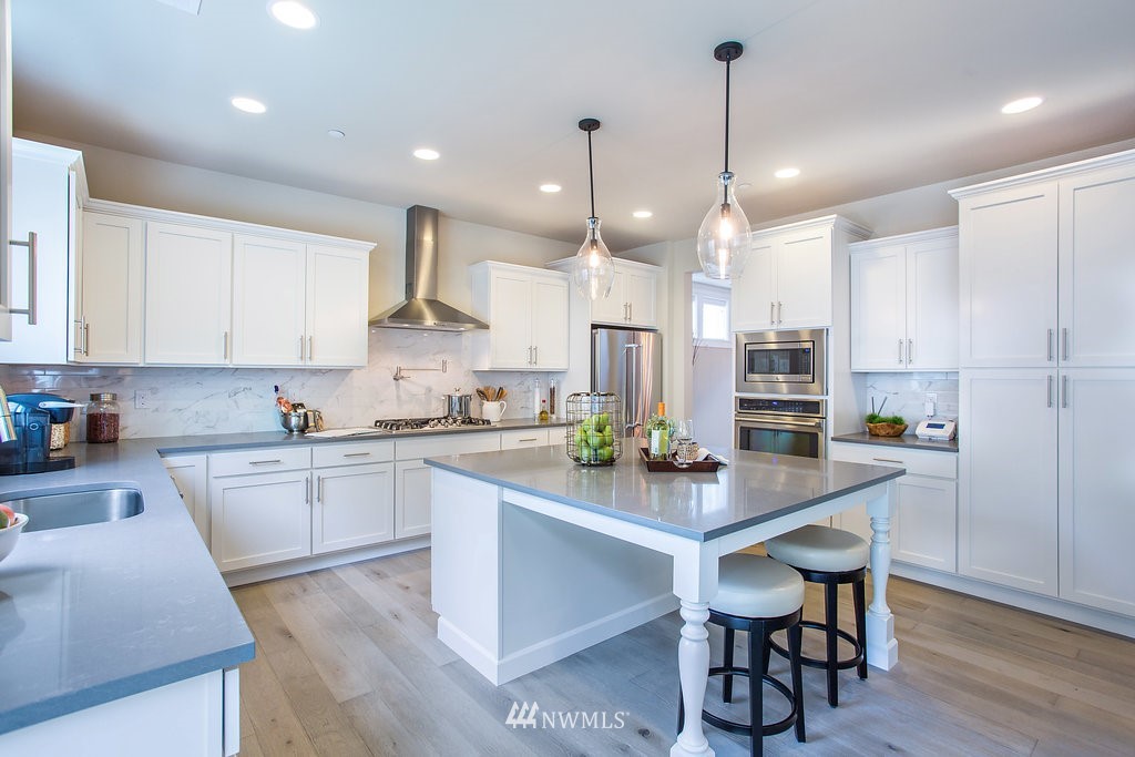 235-239 ( 1) Street Southeast Bothell, WA 98021 - Photo 6 of 23