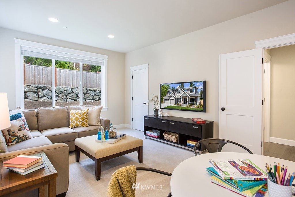 235-239 ( 1) Street Southeast Bothell, WA 98021 - Photo 10 of 23