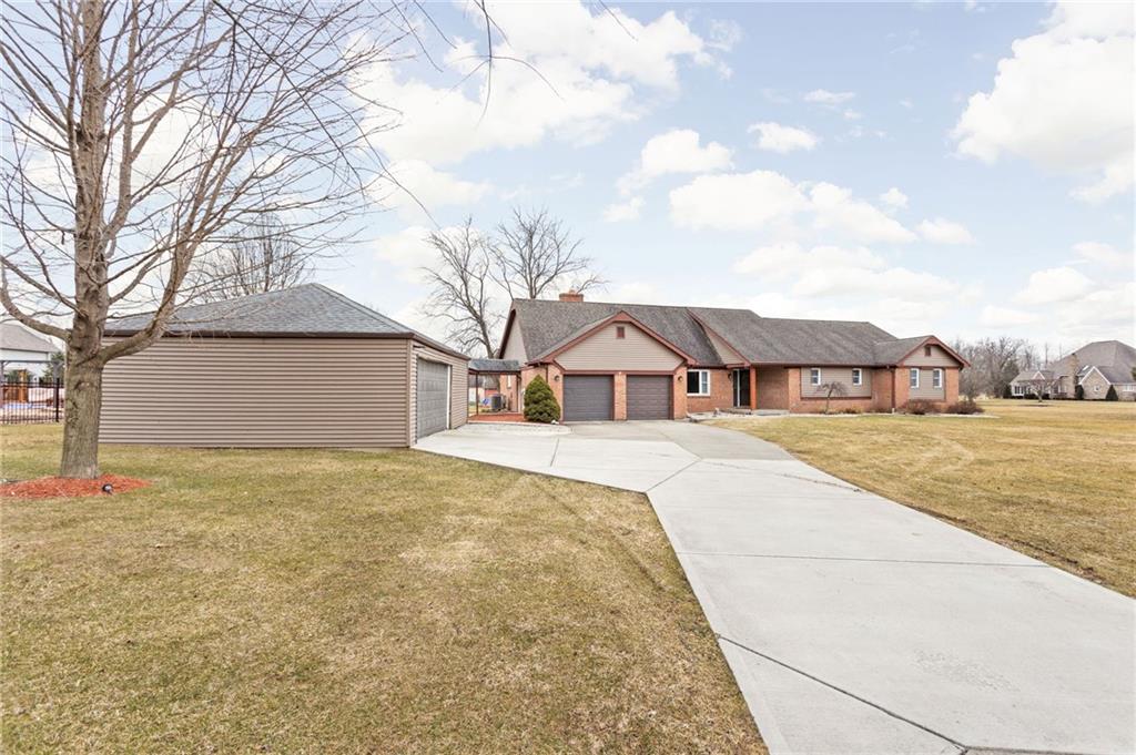12649 Walrond Road Fishers, IN 46037 - Photo 24 of 34 Gallery Image 24