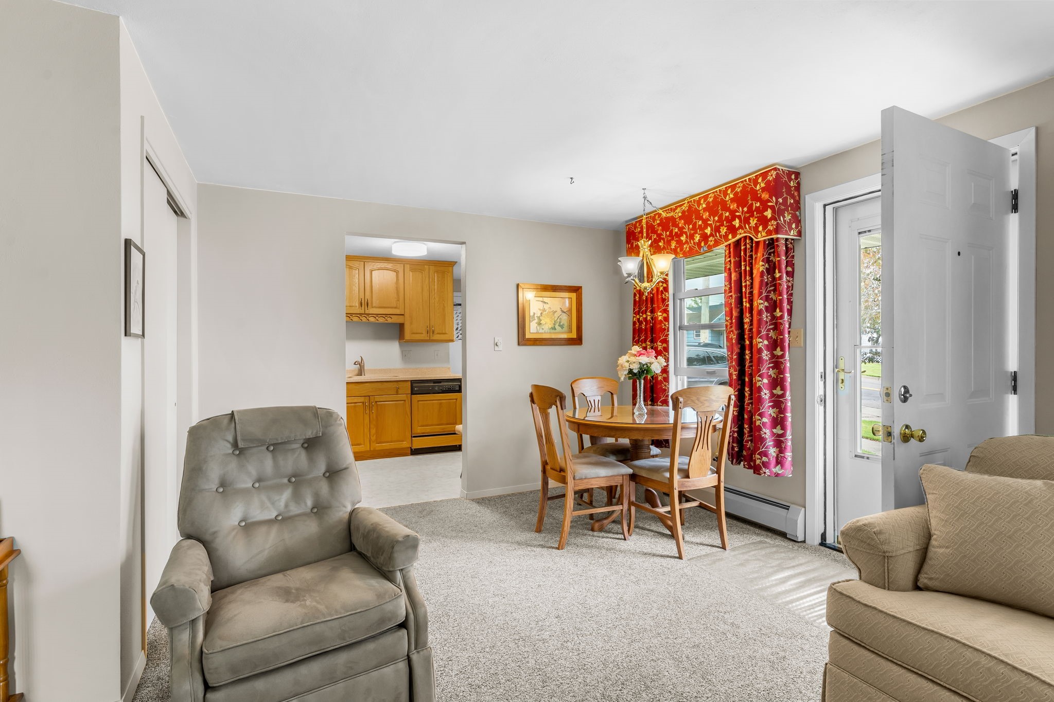 583 Overbrook Road Johnson City, NY 13790 - Photo 9 of 28
