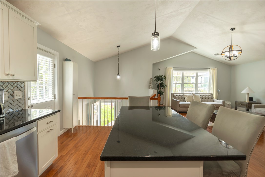 230 Manila Avenue Woonsocket, RI 02895 - Photo 9 of 24