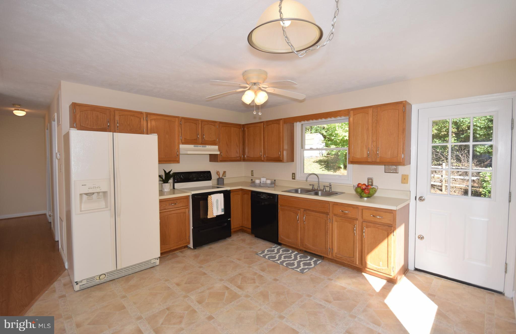 4111 Remount Road Front Royal, VA 22630 - Photo 12 of 30 Kitchen