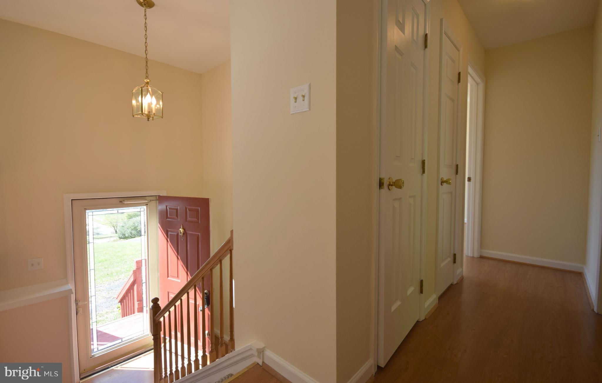 4111 Remount Road Front Royal, VA 22630 - Photo 13 of 30 Interior (General)