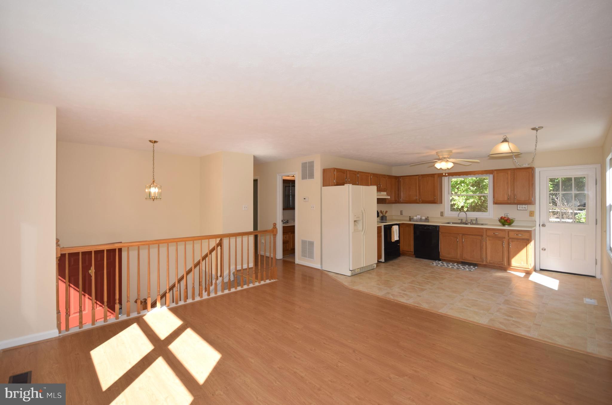 4111 Remount Road Front Royal, VA 22630 - Photo 8 of 30 Living Room