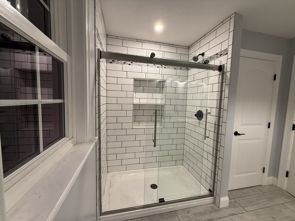 24 Cooper Road Webster, MA 01570 - Photo 30 of 42